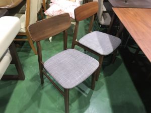 ニトリのダイニング5点セットDTフィルンシリーズ買取致しました。愛品 