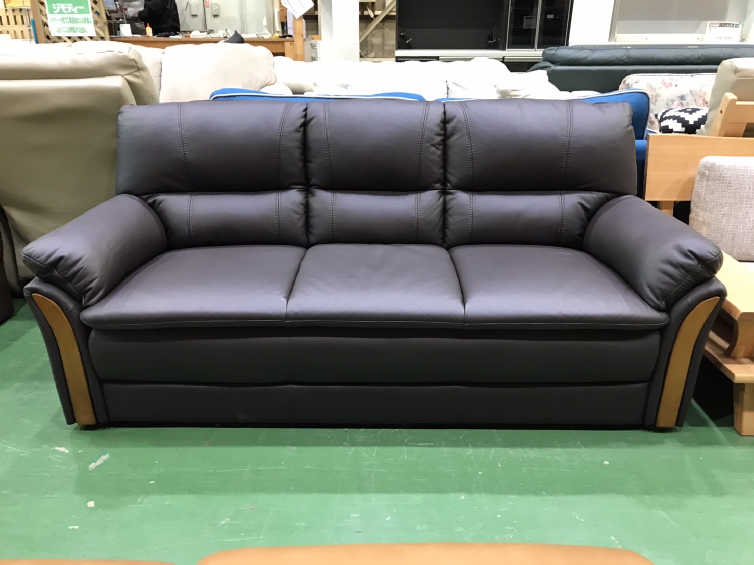 引取大歓迎　ニトリ　3人掛けソファー　本革　ブラウン 引取大歓迎 ニトリ 3人掛けソファー 本革 ブラウン 引取大歓迎ニトリ3