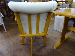 サカイ工芸のダイニング4点セット(プラス)入荷致しました|愛品倶楽部 柏店 | リサイクルショップ 中古品の買取は愛品倶楽部・愛品館