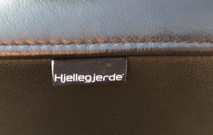 Hjellegjerde(イエリアーダ)の3人掛総本革リクライナー買取致しました  