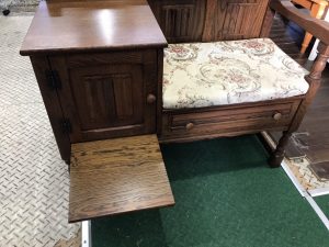 オールドチャームのテレフォンベンチ(イギリスアンティーク)買取致し  