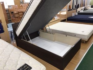 ドリームベッドの跳上式セミダブルベッド買取致しました 愛品館八千代店 リサイクルショップ 中古品の買取は愛品倶楽部 愛品館