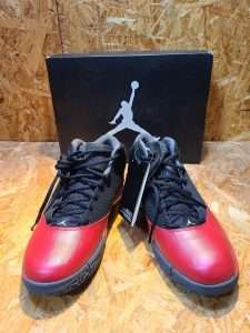 JORDAN  スニーカー ジョーダン コート ビジョン 99