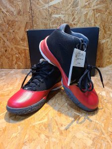 JORDAN スニーカー ジョーダン コート  ビジョン 99