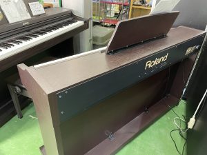 Roland(ローランド)のデジタルピアノ(RP101)買取致しました。愛品館 