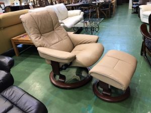 EKORNES(エコーネス)のストレスレスチェア(メイフェア)買取致しました 