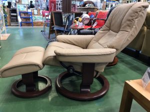 EKORNES(エコーネス)のストレスレスチェア(メイフェア)買取致しました 