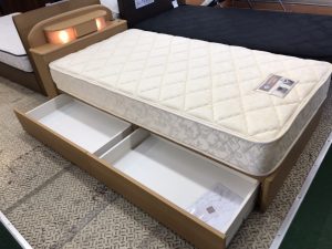 ニトリとシーリーのシングルベッド買取致しました。愛品館八千代店  