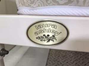 ローラ アシュレイのシングルベッド買取致しました。愛品館八千代店 