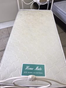 ローラ アシュレイのシングルベッド買取致しました。愛品館八千代店 