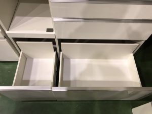丸仙工業のスライド扉キッチンボード買取致しました。愛品館八千代店  
