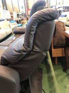 GTOの2.5人掛本革電動リクライニングソファ買取致しました。愛品館 