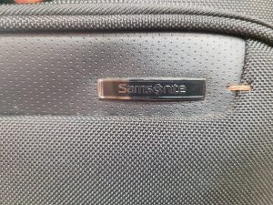 Samsonite製キャスター付 ビジネス バッグパソコンバッグ