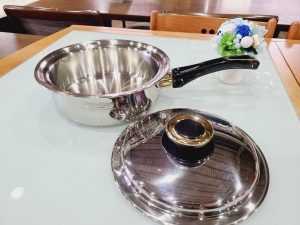 Tupperware 鍋