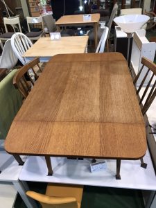 unico(ウニコ)の伸長式ダイニング3点セット買取致しました。愛品館  