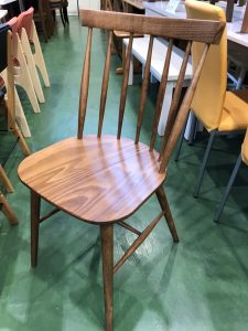 unico(ウニコ)の伸長式ダイニング3点セット買取致しました。愛品館  