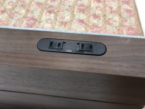 ニトリのセミダブルベッド(NスリープラグジュアリーL3)買取致しました  