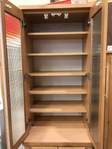2枚扉食器棚(木目)買取致しました。愛品館八千代店 | リサイクル 