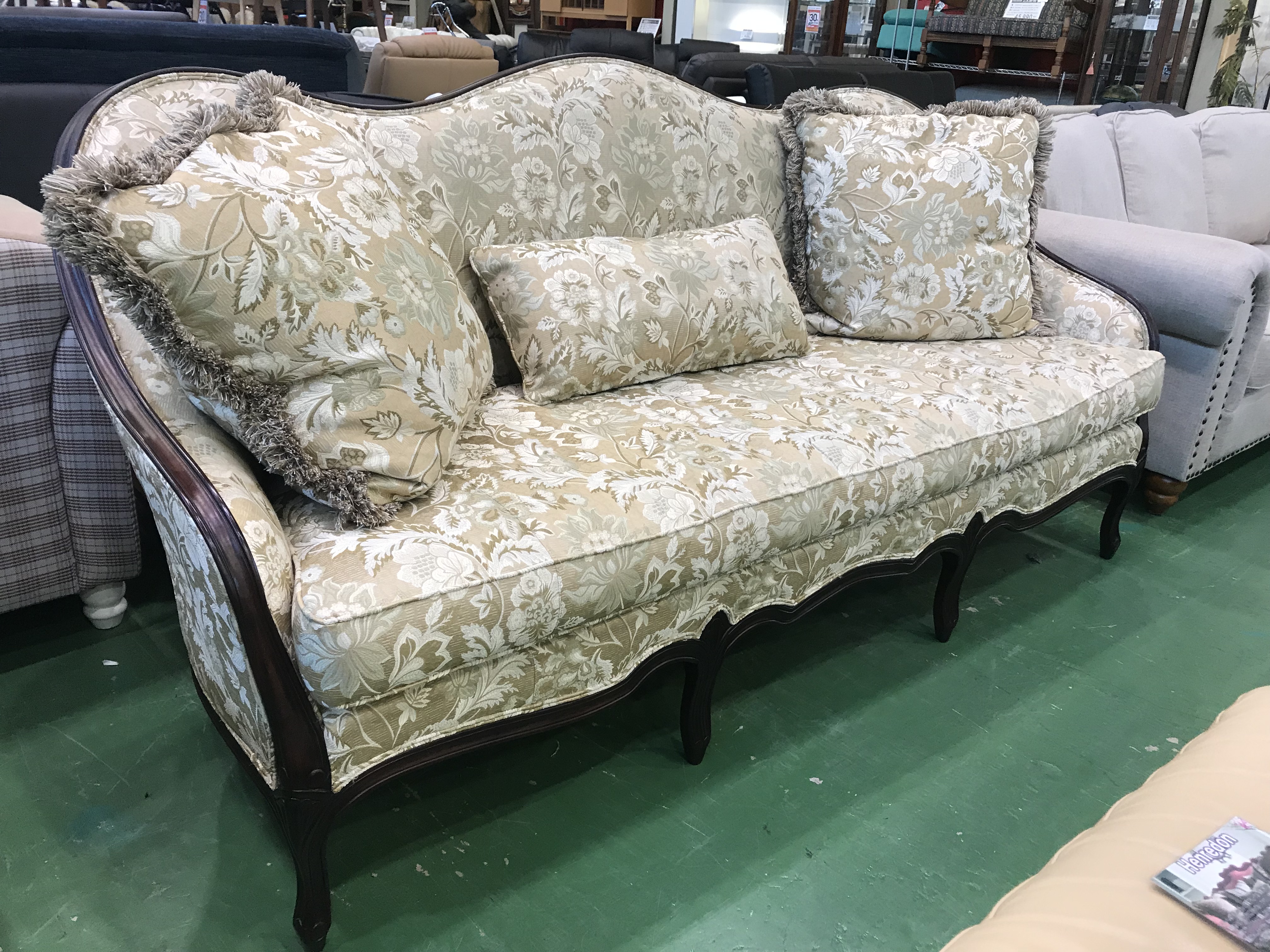 Henredon(ヘンレドン)｜3人掛ソファ買取致しました｜愛品館八千代店  
