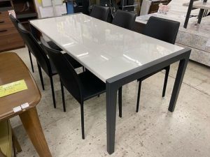 江戸川区ダイニング買取①