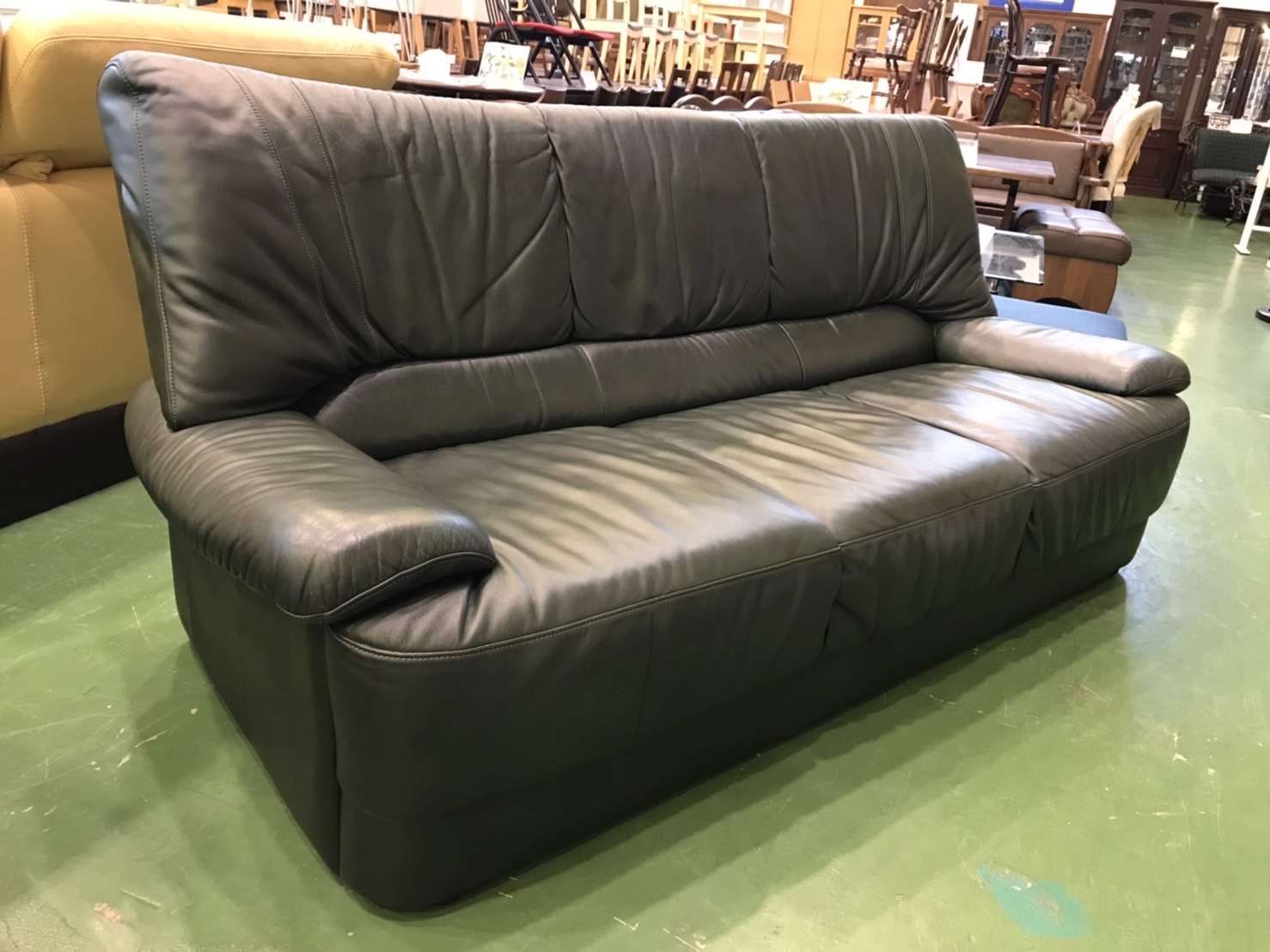 カリモク｜本革3人掛ソファ｜ZT7003GB買取致しました｜愛品館八千代店  