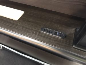 Serta(サータ)｜クイーンベッド(クロトーンMID)買取致しました｜愛品館 