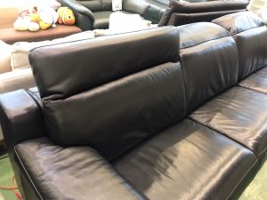 レザーワールドの総本革電動リクライニング4人掛ソファ買取致しました  