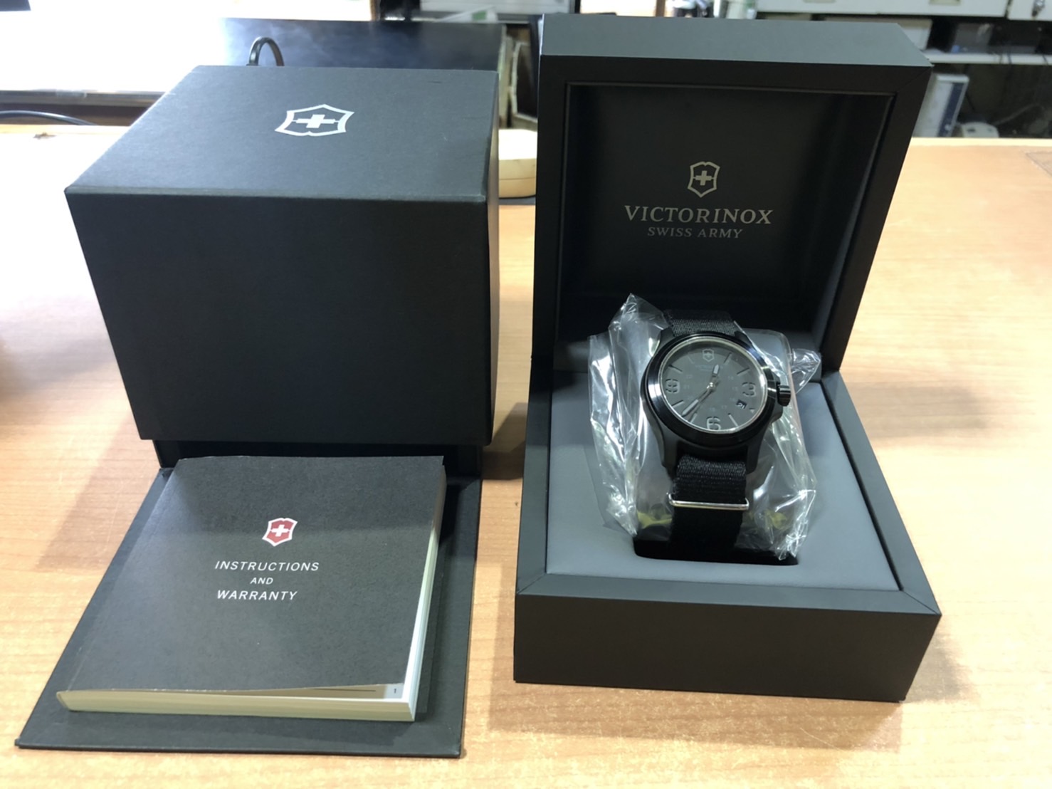 VICTORINOX 241517 腕時計買取いたしました｜愛品館市原店  