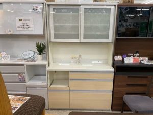 江戸川区食器棚買取パモウナ