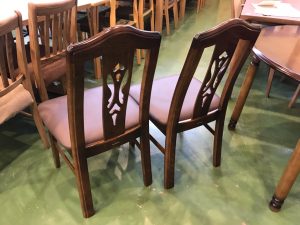 カリモク｜コロニアル｜ダイニング3点セット買取致しました｜愛品館  