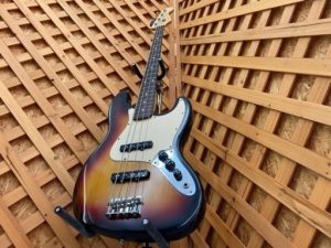 江戸川区ギター買取Fender USA エレキベース②