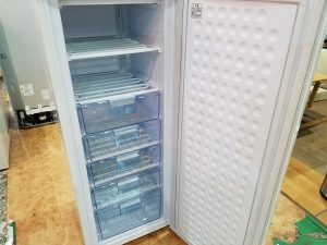 ｱｲﾘｽｵｰﾔﾏ 2021年製 175L 1ドア冷凍庫 IUSD-18A-W