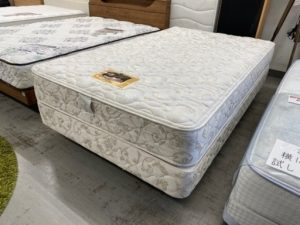 江戸川区ベッド買取シモンズセミダブル①