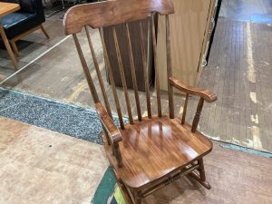 飛騨の家具ロッキングチェア (2)