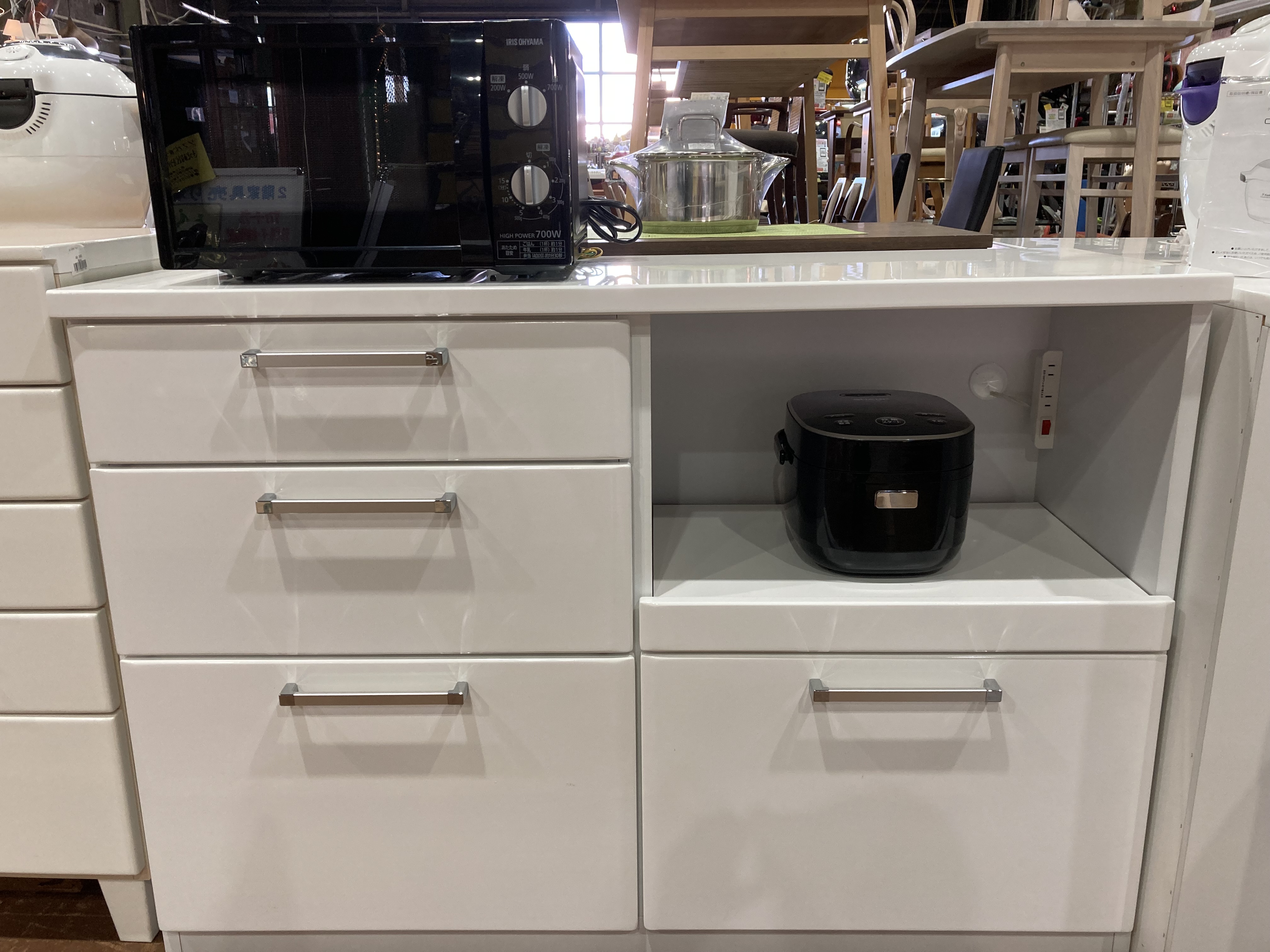 リビンズ｜キッチンカウンター入荷致しました！｜愛品館市原店 