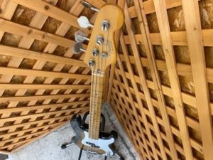 江戸川区ギター買取Fender Japanエレキベース①