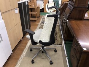 イトーキ｜オフィスチェア｜サリダチェアYL9買取致しました｜愛品館 