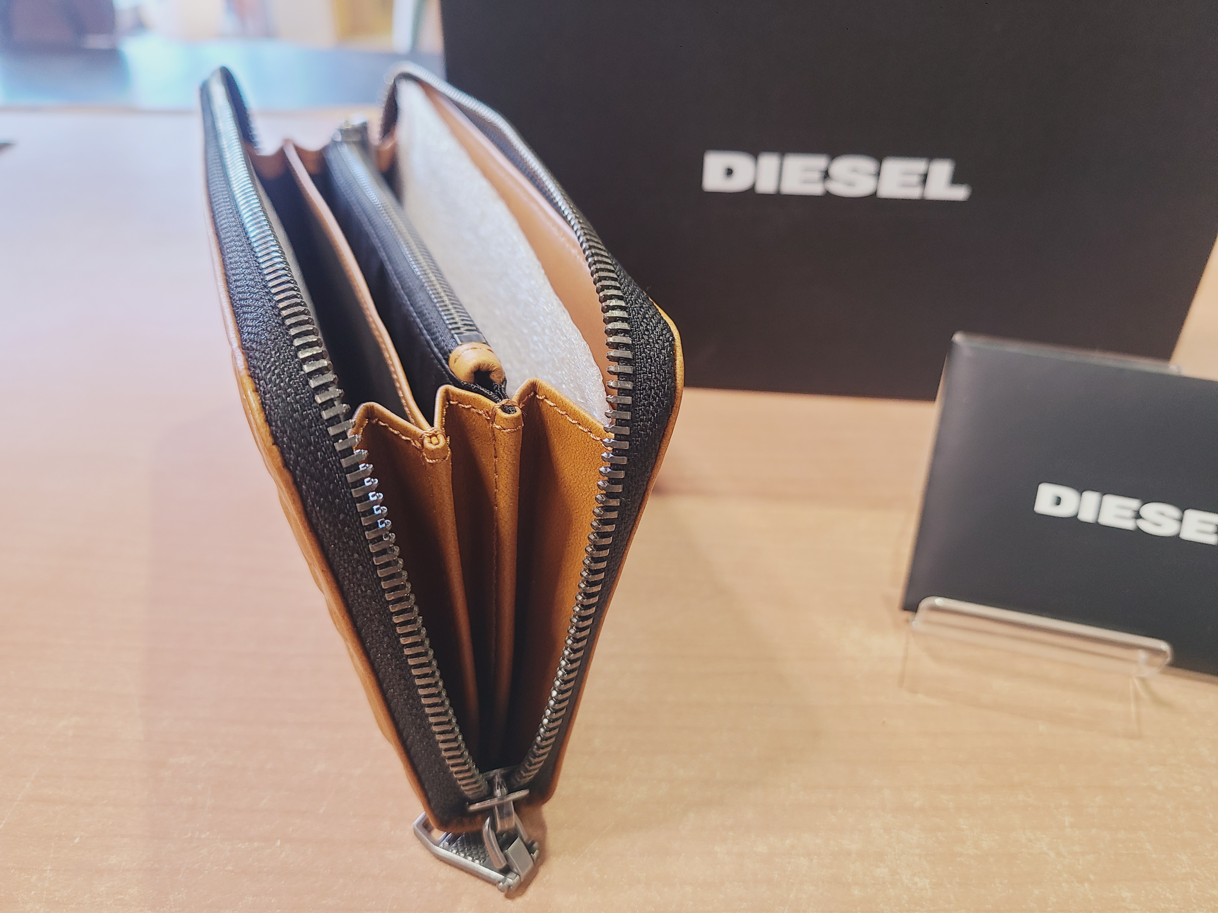 DIESEL 長財布買取致しました｜愛品館市原店 | リサイクルショップ 