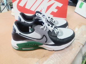 ナイキ（NIKE）（メンズ） エア マックス エクシー AIR MAX EXCEE 黒 ブラック グリーン CD4165-018