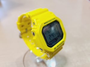 カシオ G-SHOCK 5600 SERIES クォーツ メンズ腕時計 DWE-5600R-9JR