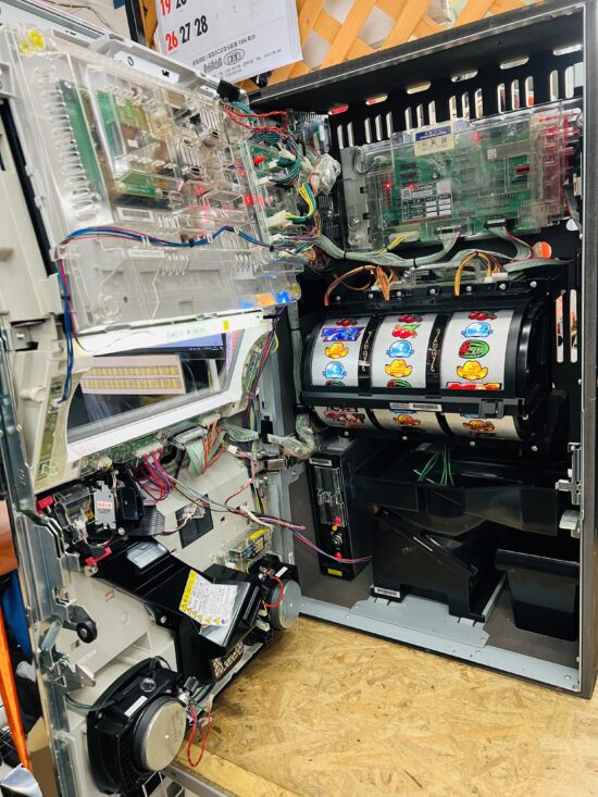 キン肉マン ~キン肉星王位争奪編~ スロット実機 買取致しました|愛