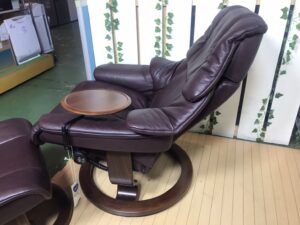 愛品館八千代店】エコーネス ストレスレスチェア レノ クラシック M ② 