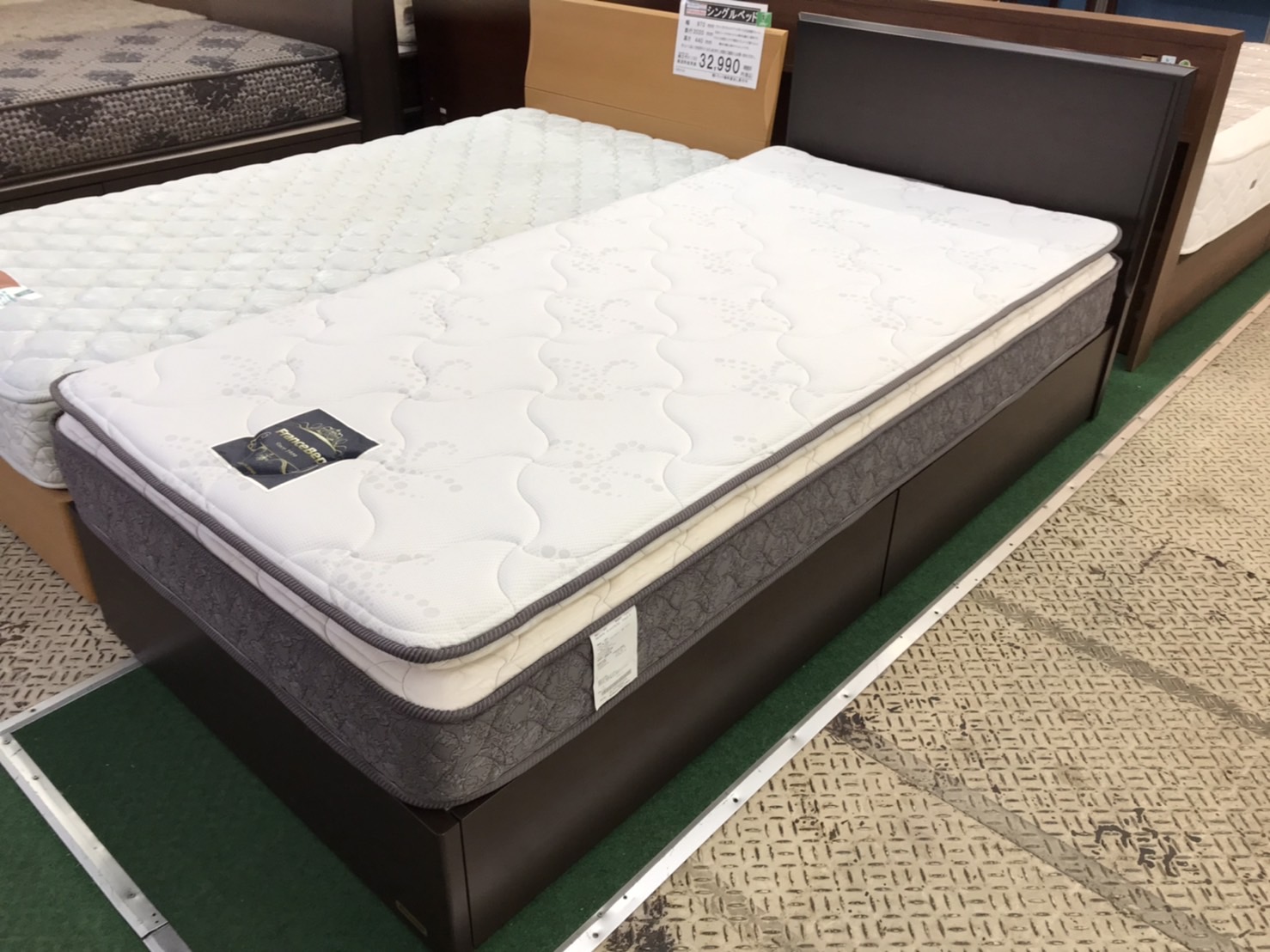 フランスベッド｜シングルベッド｜フトントップDLX3買取致しました｜愛 