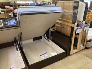 line_oa_chat_230407_112325_group_3