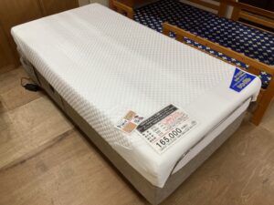 line_oa_chat_230407_154459_group_3