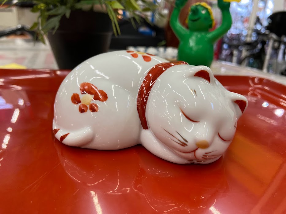 角福 ねむり猫 置物 買取致しました｜リサイクルショップ愛品館千葉店 