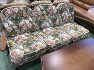 飛騨産業｜穂高シリーズ｜応接6点セット買取致しました｜愛品館  