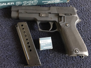MGC｜SIG SAUER｜P220｜自衛隊仕様｜モデルガン買取致しました|愛品館 