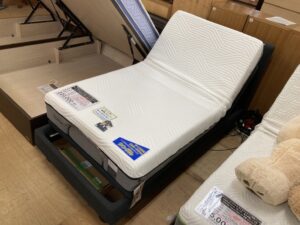 line_oa_chat_230507_122353_group_4