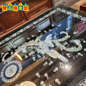 螺鈿細工 漆塗り仕上げ 鳳鳳柄 座卓 (天板ガラス付) 入荷！愛品倶楽部 